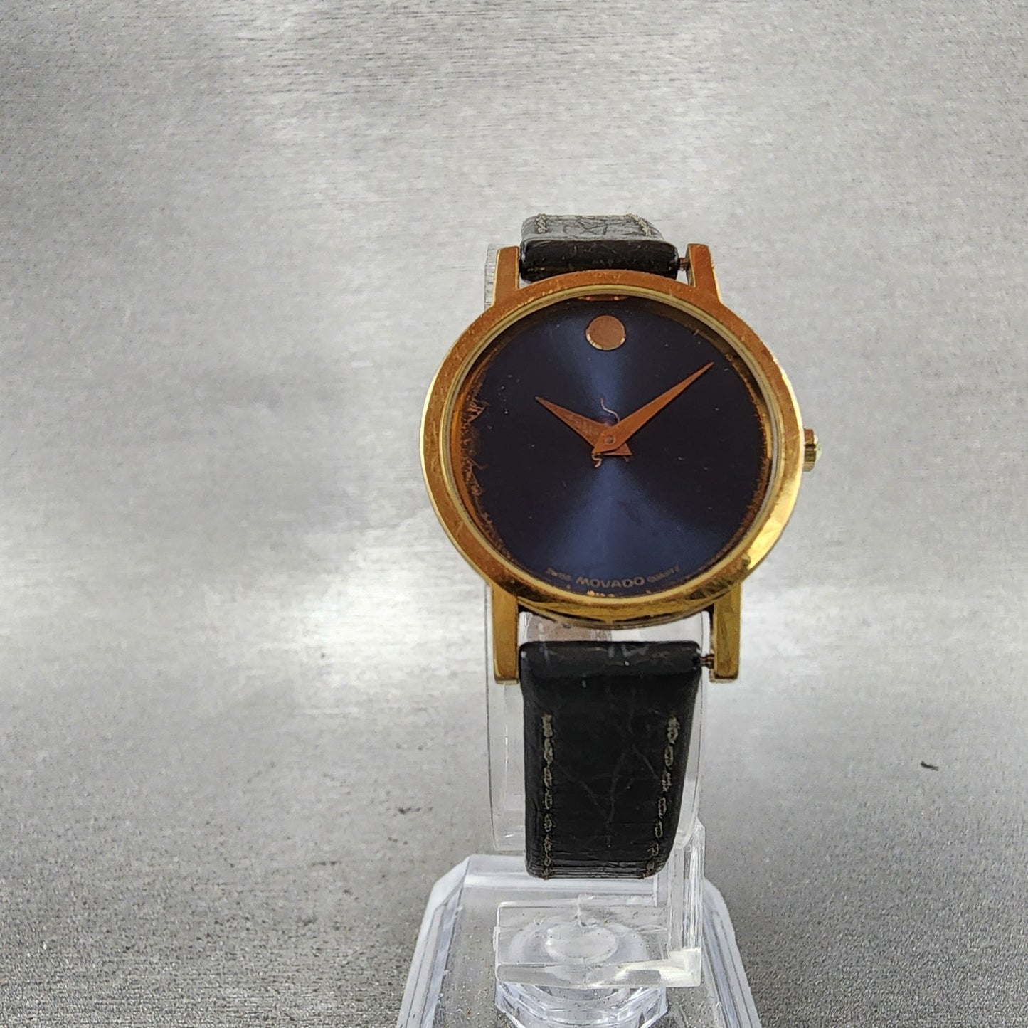 Movado Museum Watch Women 25mm Blue Dial Gold Tone Round 8725832 New Battery5