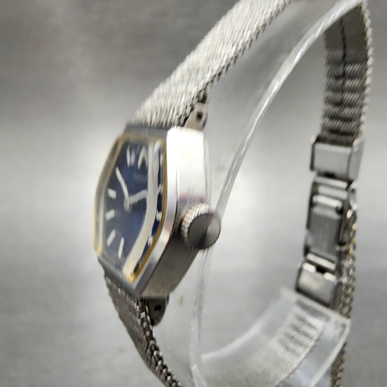 Seiko Watch Women 16mm Blue Dial Silver Tone Manual Hexagon 115199 Runs2