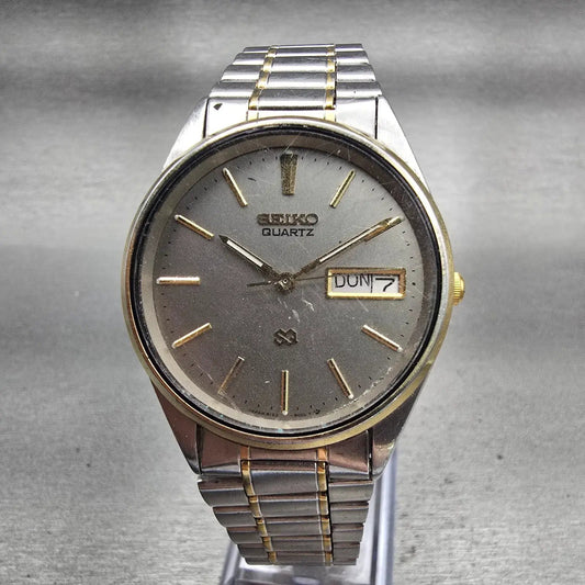 Seiko SQ Watch Men 34mm Gray Dial Two Tone Daydate Round 8123-8000 New Battery0