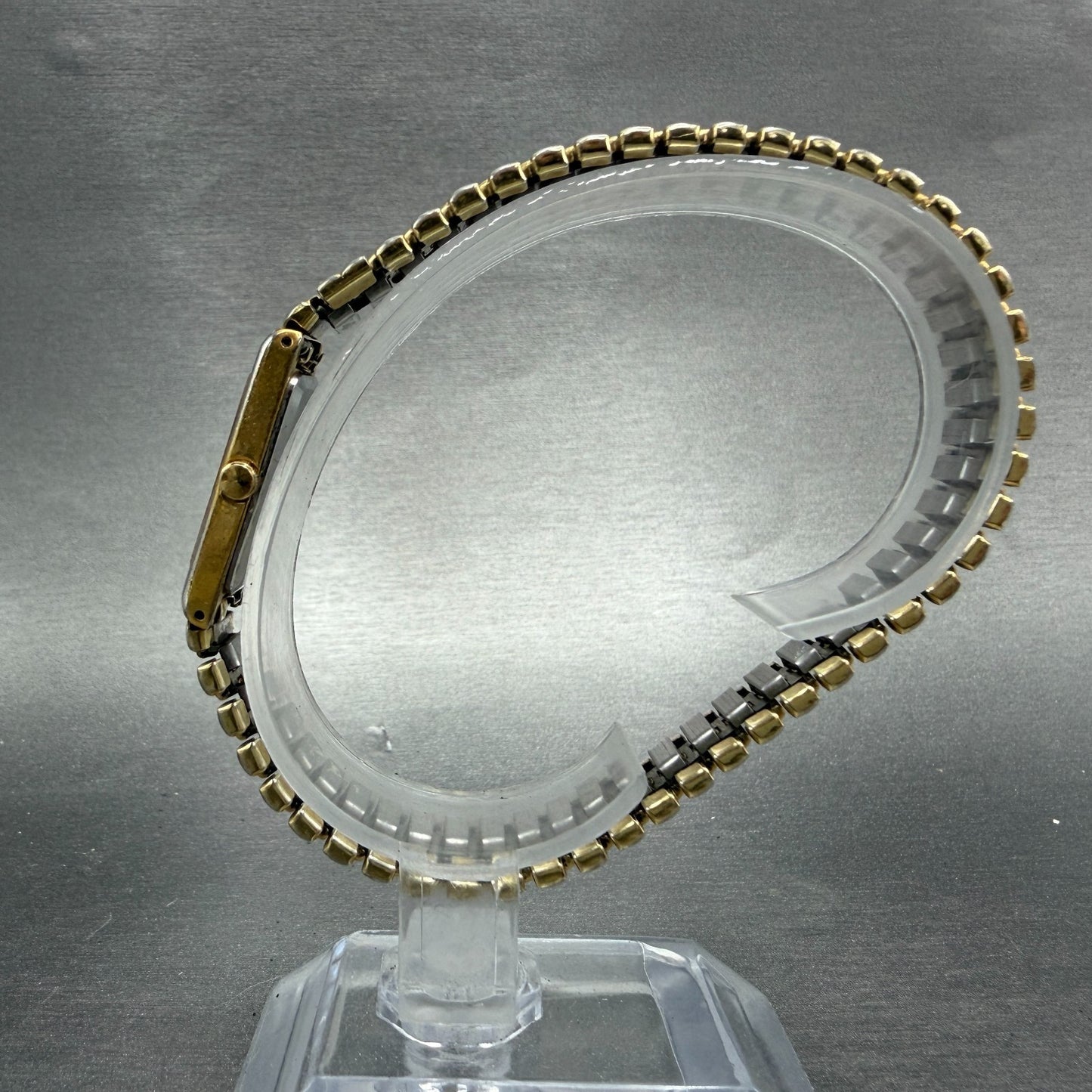 Seiko Tank Watch Women 13mm White Dial Gold Tone Rectangle 2e20-6129 New Battery6