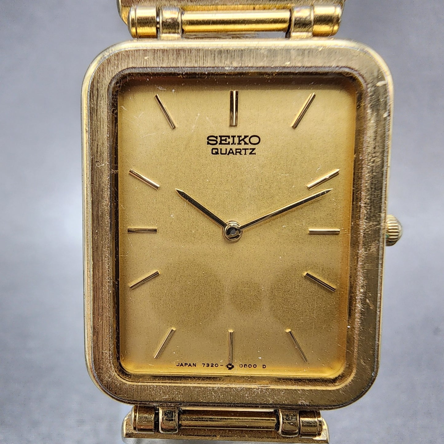 Seiko Tank Watch Men 23mm Champagne Dial Gold Tone Rectangle 73205889 New Batt1