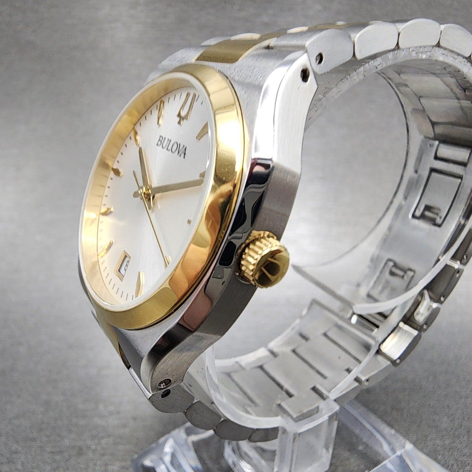 Bulova Surveyor Watch Women 34mm White Dial Two Tone Date Round Braclet 98M1322