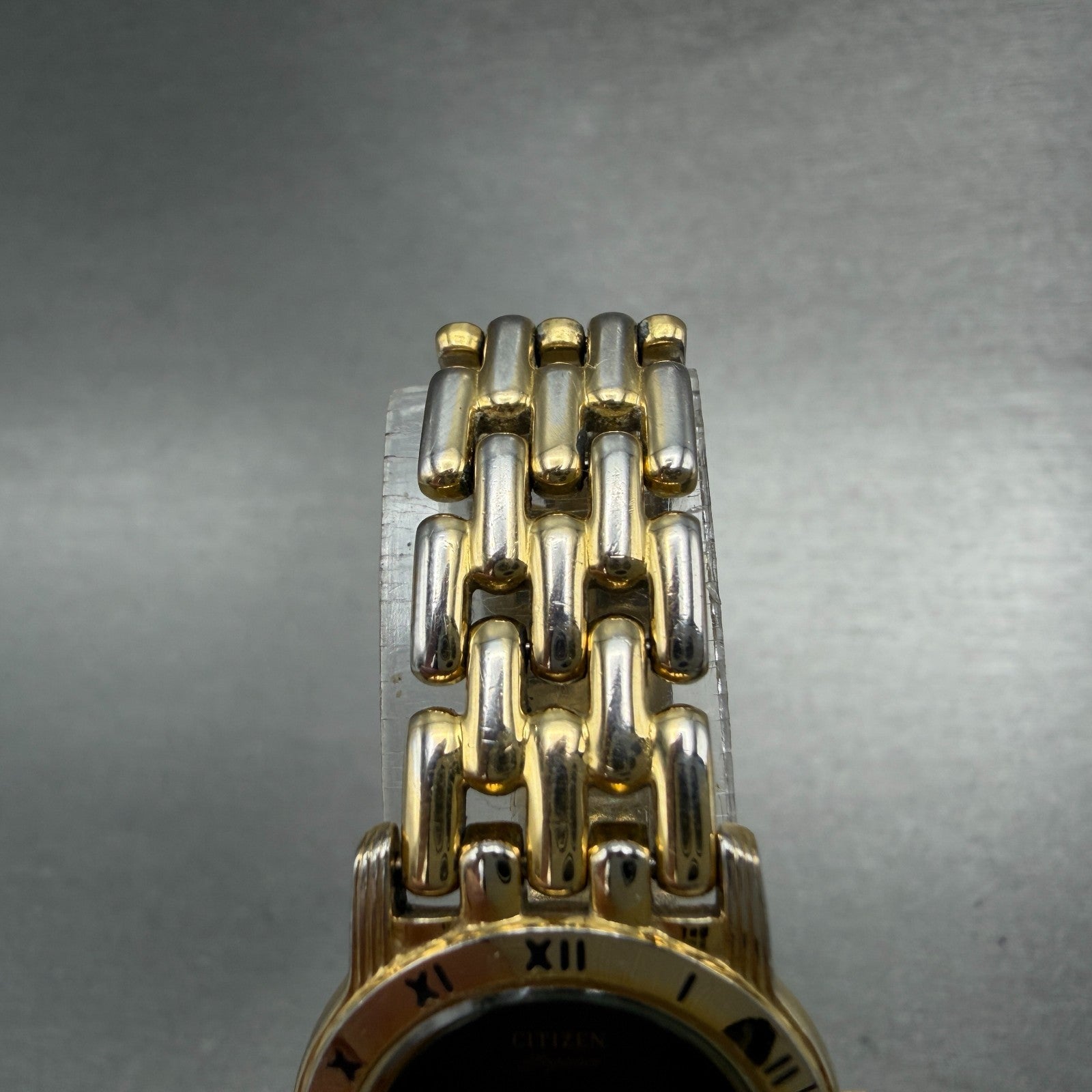 Citizen Elegance Watch Women 22mm Black Dial Gold Tone Round 5420-S26003 NewBat44