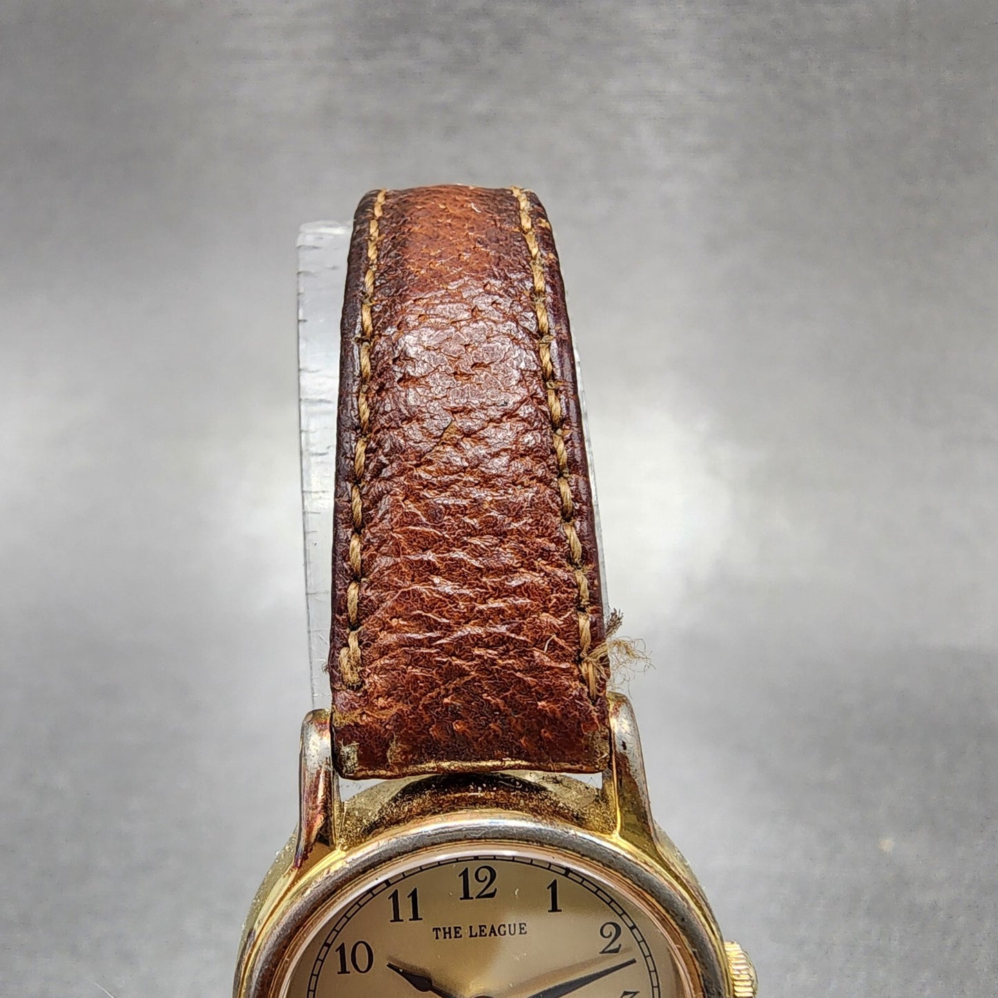 Seiko The League Watch Women 23mm Champagne Dial Gold Dial 2p21-0a90 New Battery