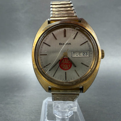 Bulova Automatic Watch Men 36mm Champagne Dial Gold Tone Daydate 57036 PARTS VTG6
