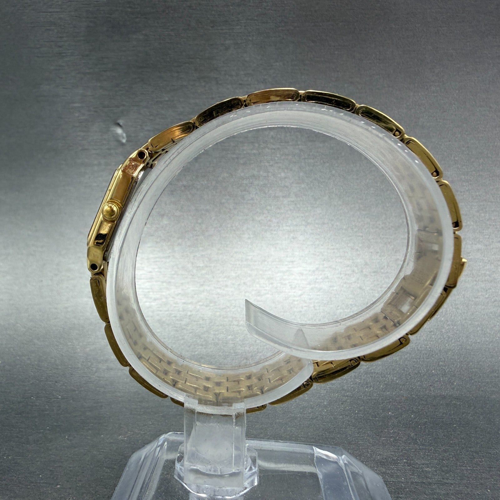Seiko Tank Watch Women 15mm Black Dial Gold Tone Rectangle 1N00-5A10 New Battery6