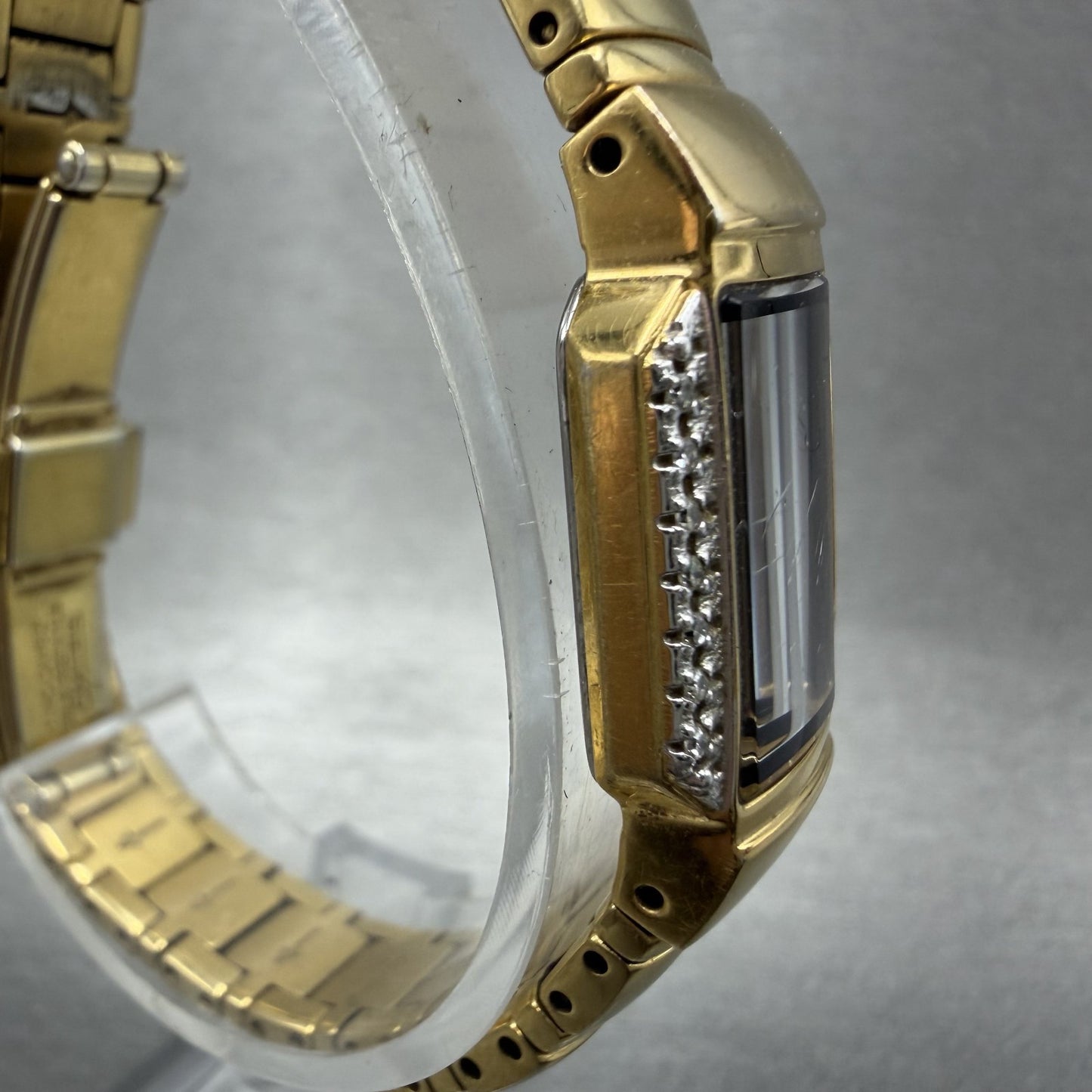 Seiko Tank Watch Women 15mm Black Dial Gold Tone Rectangle 1F200AA0 New Battery3