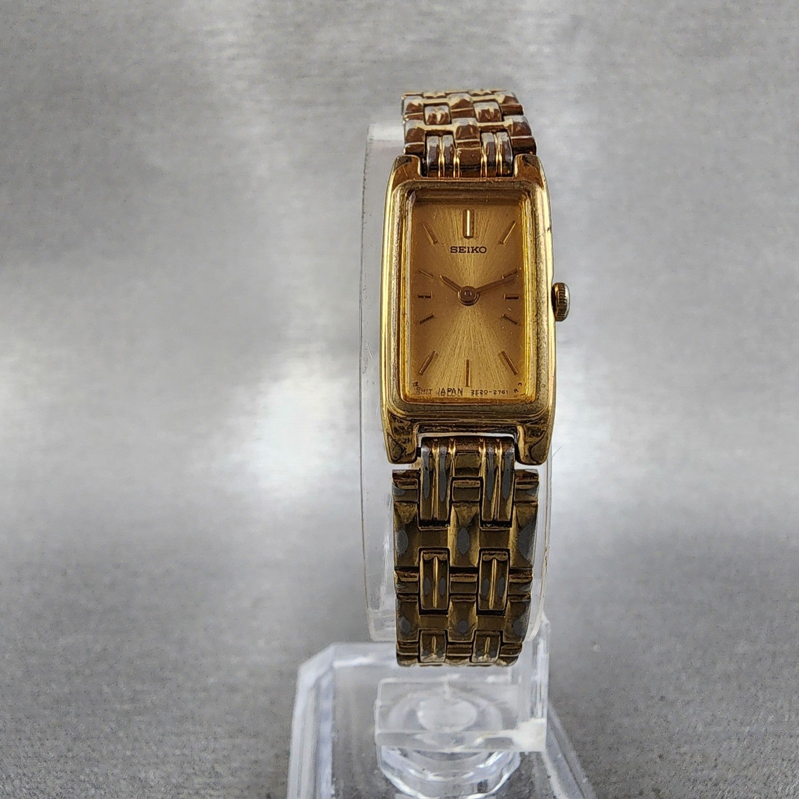 Seiko Tank Watch Women 13mm Champagne Dial Gold Tone 2e207021 New Battery5