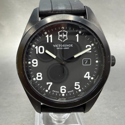 Victorinox Swiss Army Garrison Watch Men 40mm Black Dial Black Case Date NewBatt0