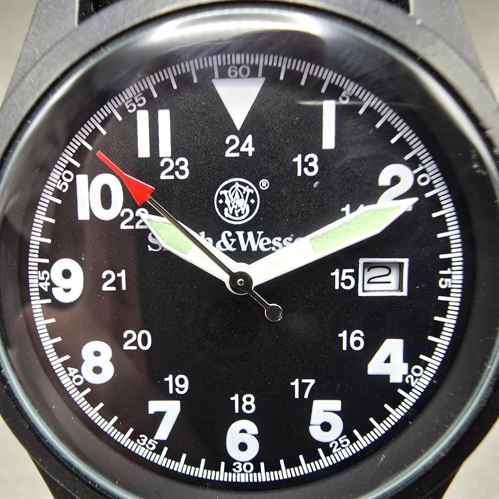 Smith and Wesson Watch Men 38mm Black Dial Black Tone Date Round New Battery1