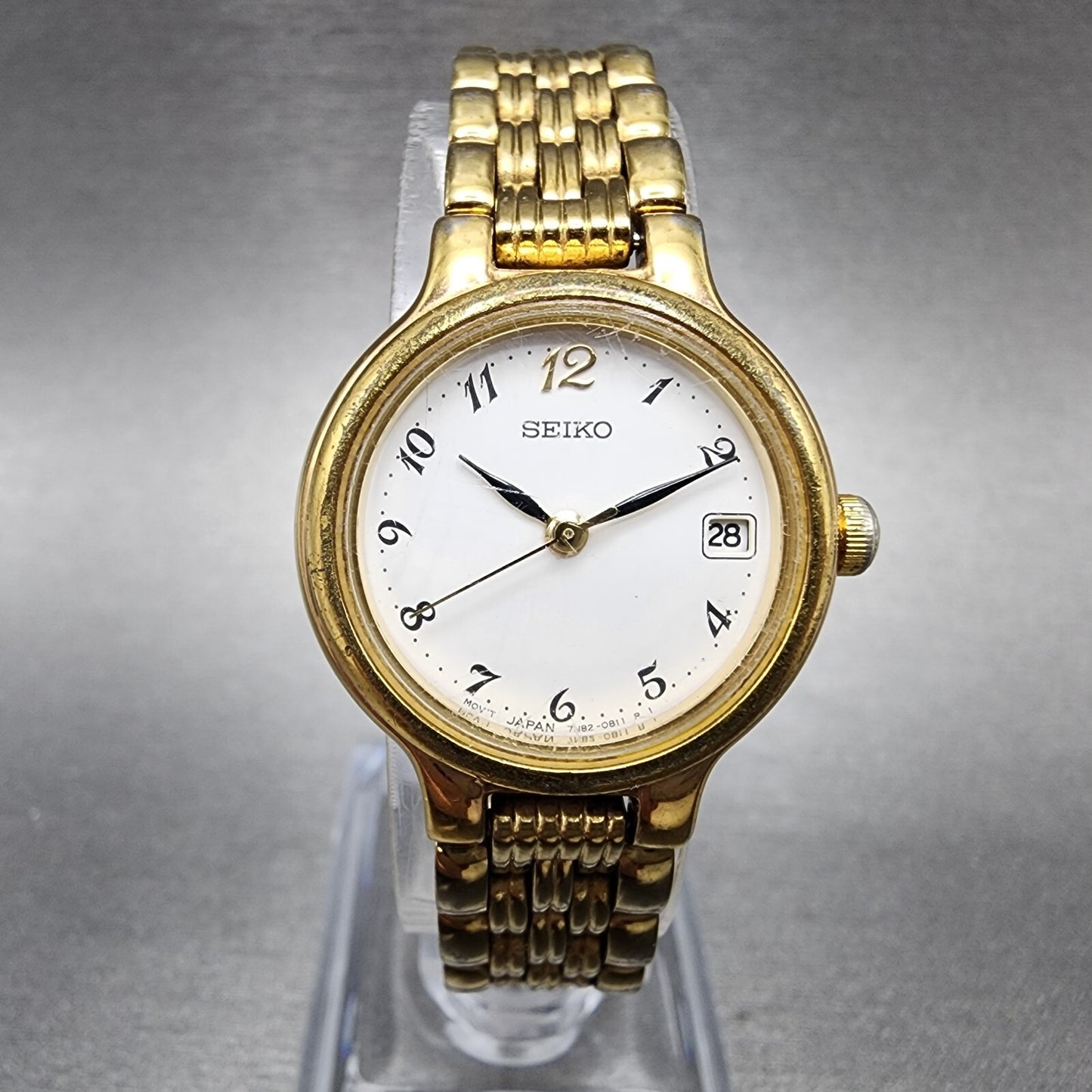 Seiko Watch Women 23mm White Dial Gold Tone Date Round 7N820228 New Battery B120