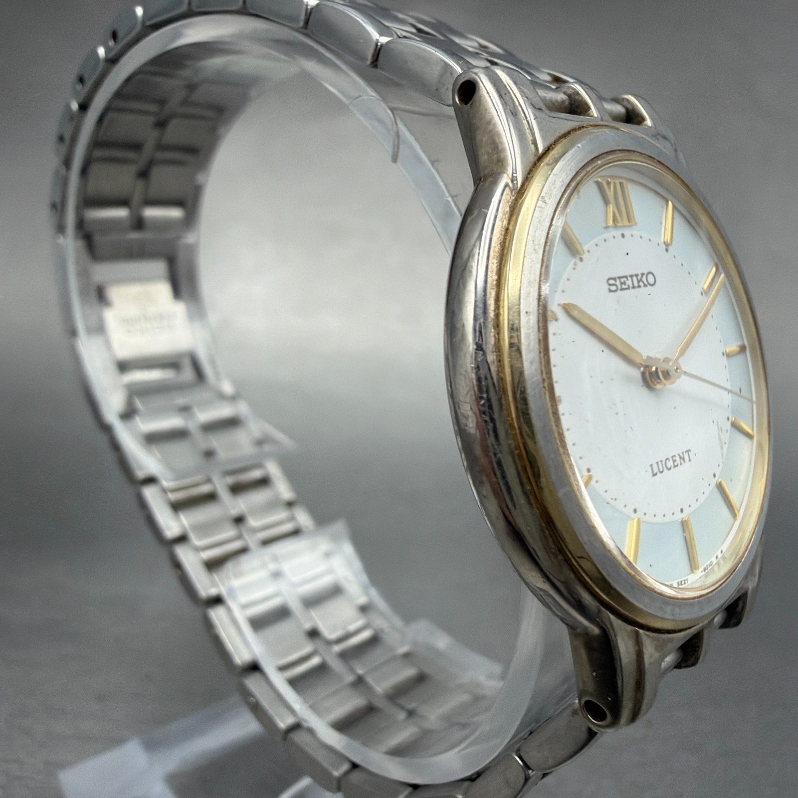 Seiko Lucent Watch Men 32mm White Dial Two Tone Round 5E21-6E90 PARTS4