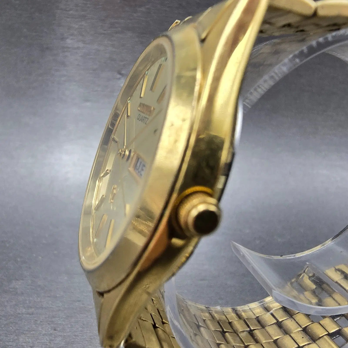 Citizen CQ Watch Men 35mm Champagne Dial Gold Tone Daydate 6101-R06501 New BattG2