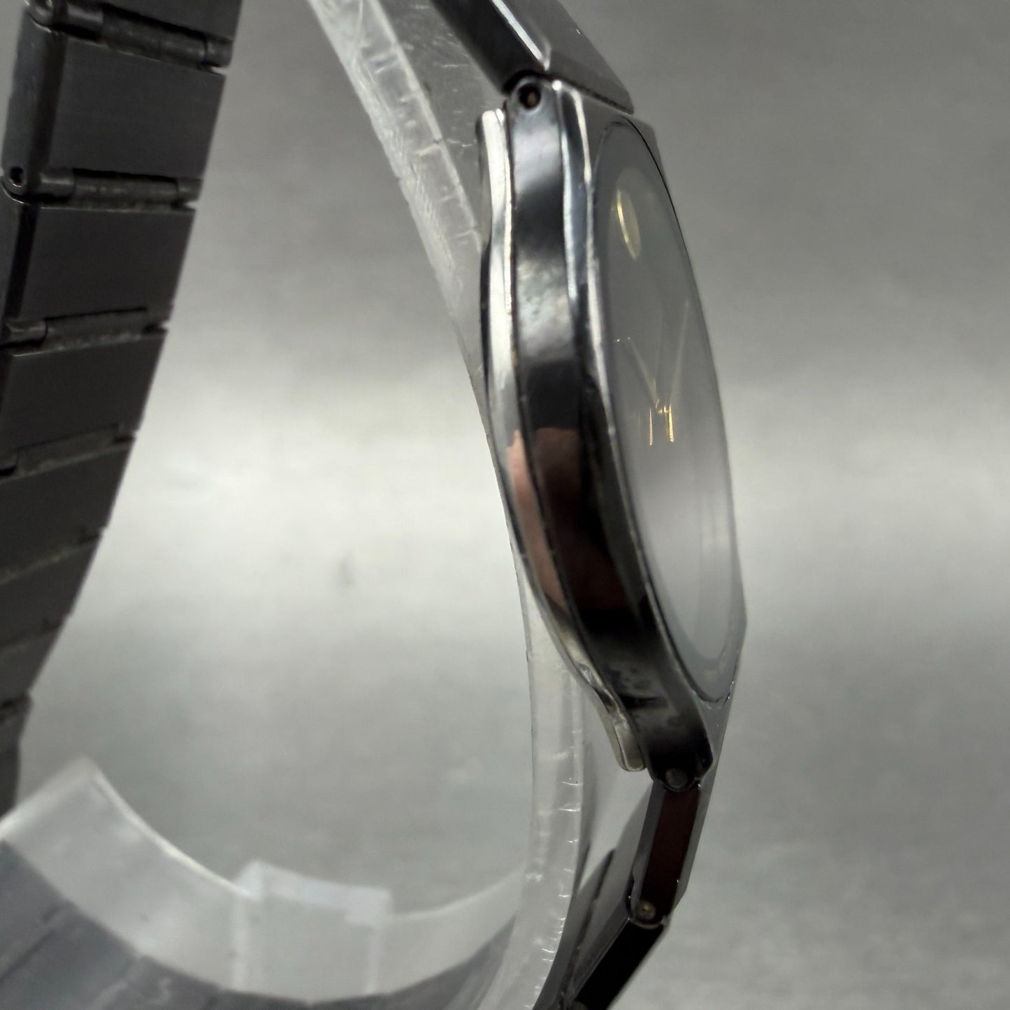 Movado Museum Watch Women 23mm Black Dial Black Tone Round 84-40-881-A New Batt3