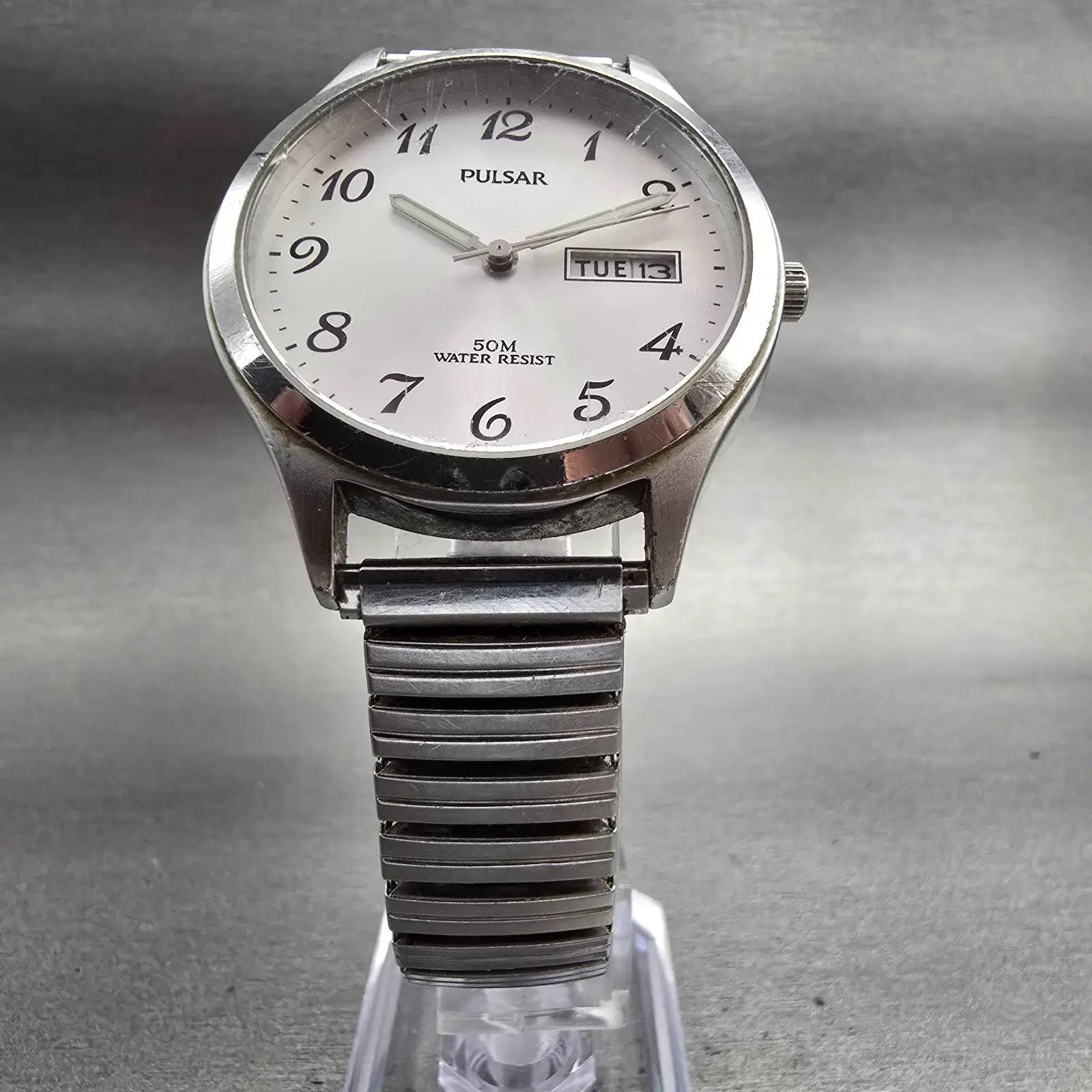 Seiko Pulsar Watch Men 37mm Silver Dial Silver Tone Daydate VX43-X077 New Batt5
