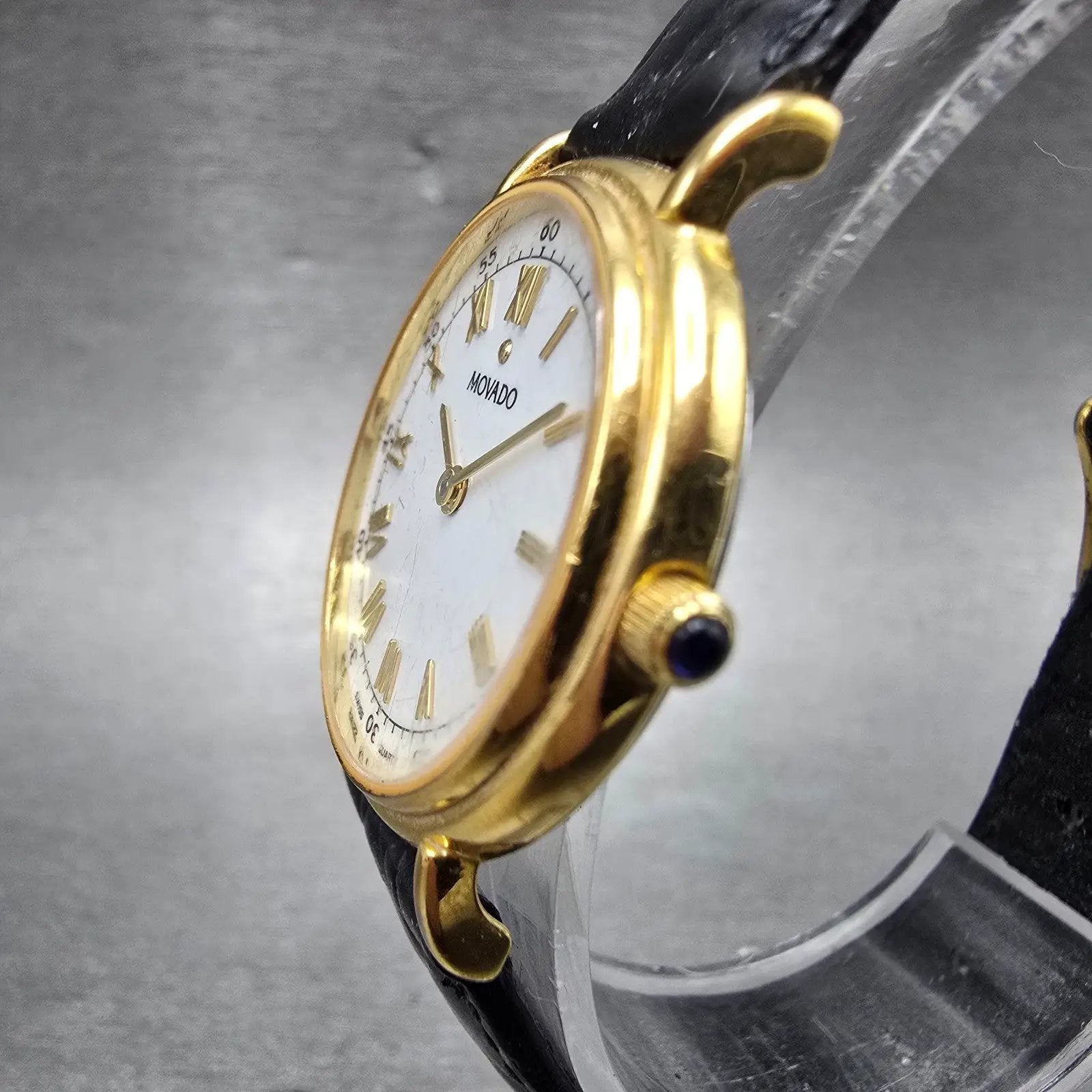 Movado Watch Women 28mm White Dial Gold Tone Round 87-E4-0835 New Battery2