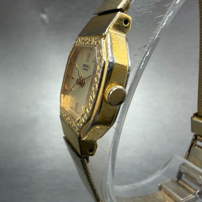 Seiko Watch Women 16mm Champagne Dial Gold Tone Octagon 2Y01-5059 New Battery KI2