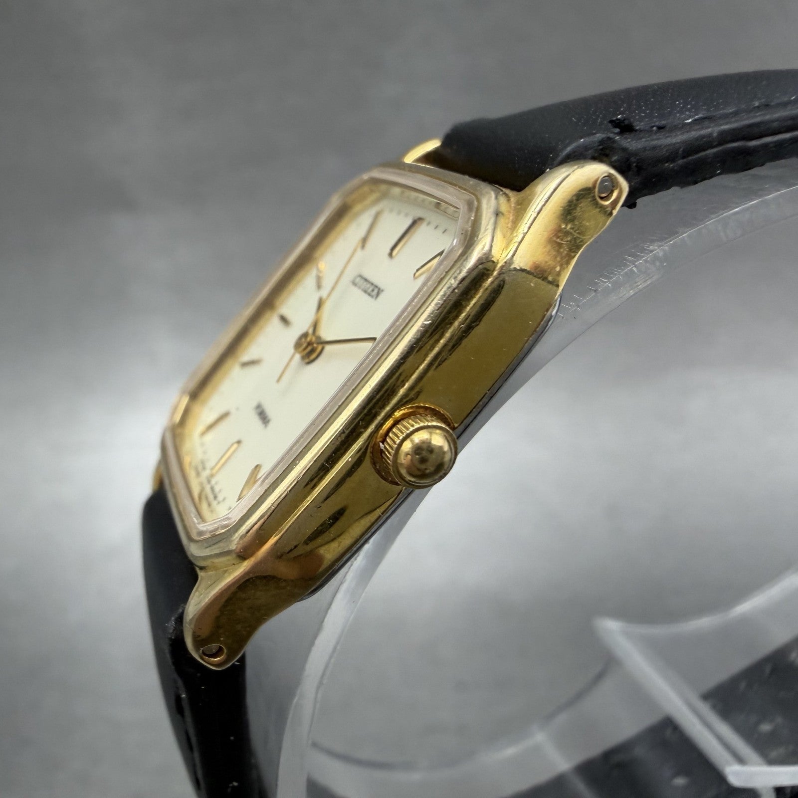 Citizen Forma Tank Watch Women 20mm Cream Dial Gold Tone Rectangle New Battery2