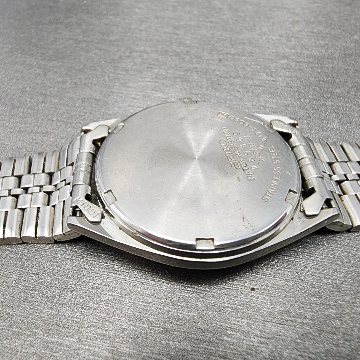 Seiko SQ Watch Men 34mm Blue Dial Steel Daydate Round 81236060 PARTS11