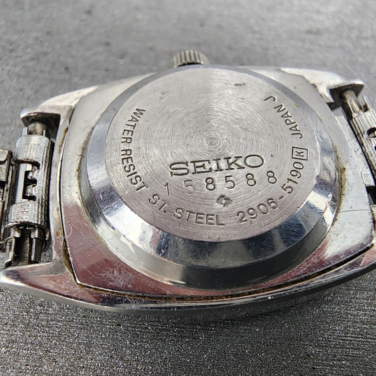 Seiko 5 Automatic Watch Women 23mm White Dial Steel Daydate Rectangle Runs9
