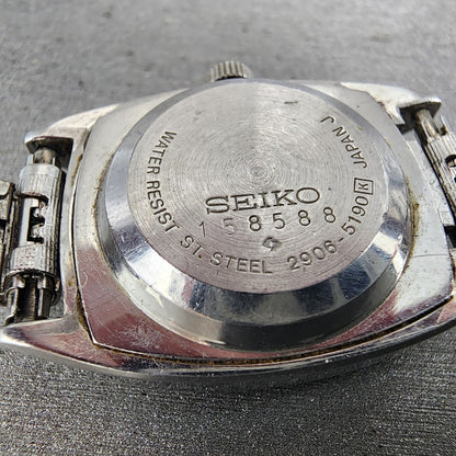 Seiko 5 Automatic Watch Women 23mm White Dial Steel Daydate Rectangle Runs9