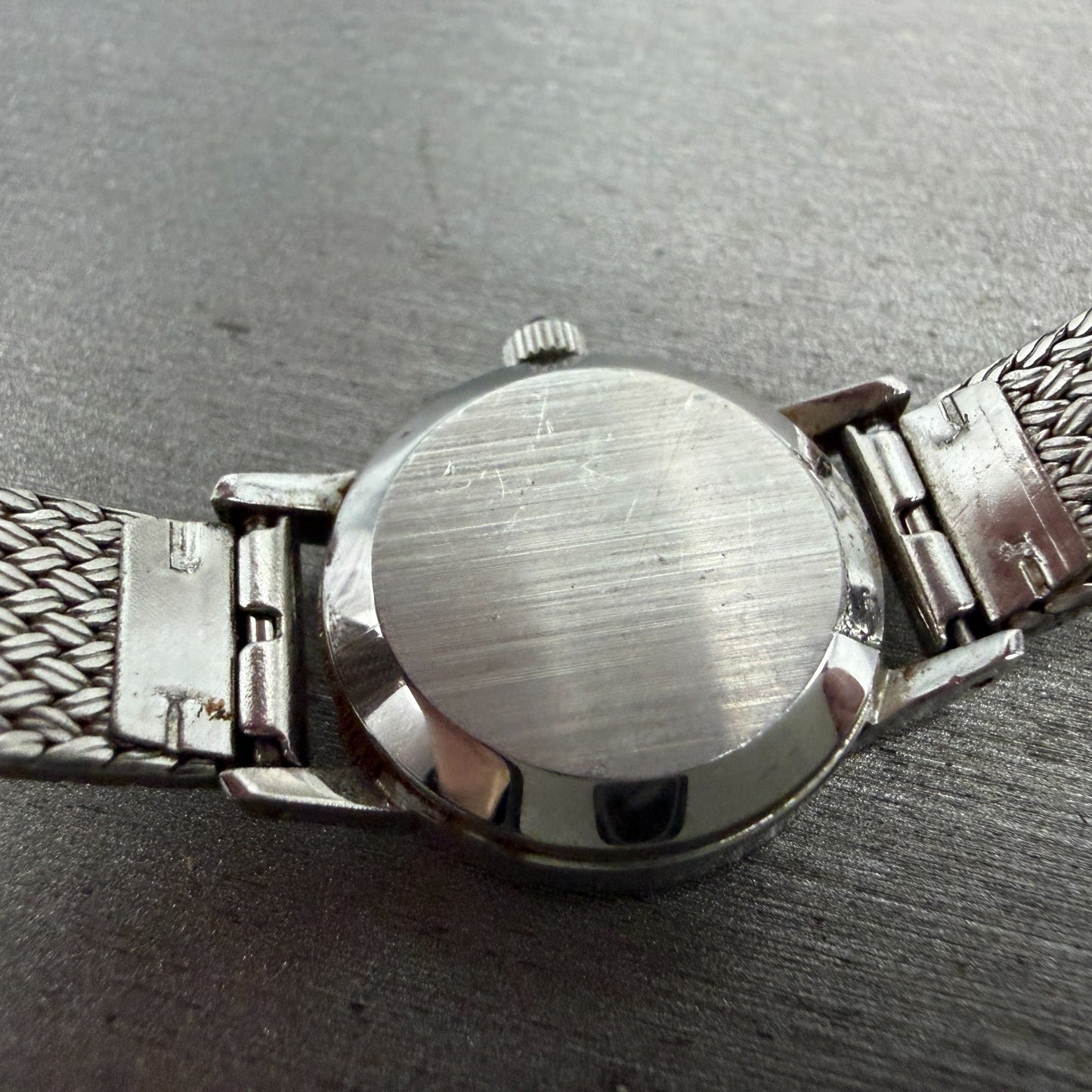 Omega De Ville Watch Women 20mm White Dial Silver Tone Round Manual Wind Runs9