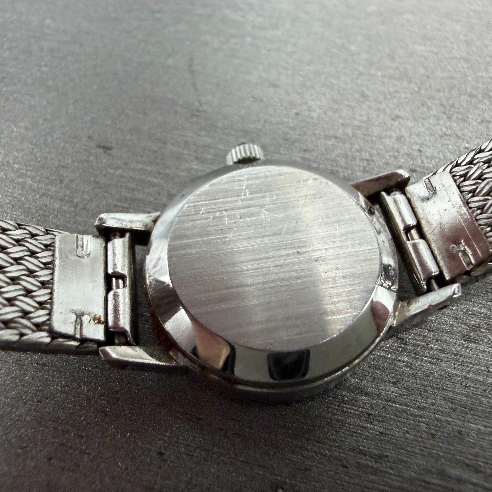 Omega De Ville Watch Women 20mm White Dial Silver Tone Round Manual Wind Runs9