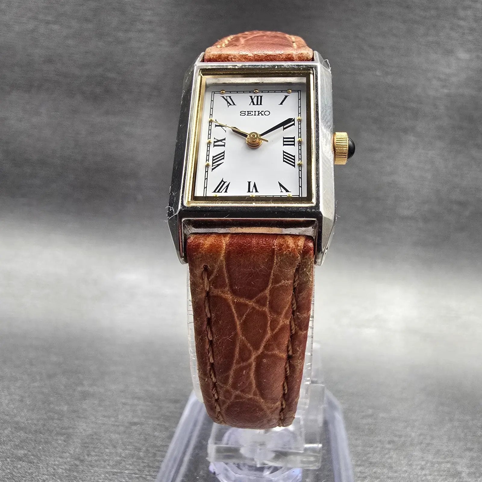 Seiko Tank Womens Watch 18mm White Dial Silver Tone Rectangle 1N01-5E90 New Batt5