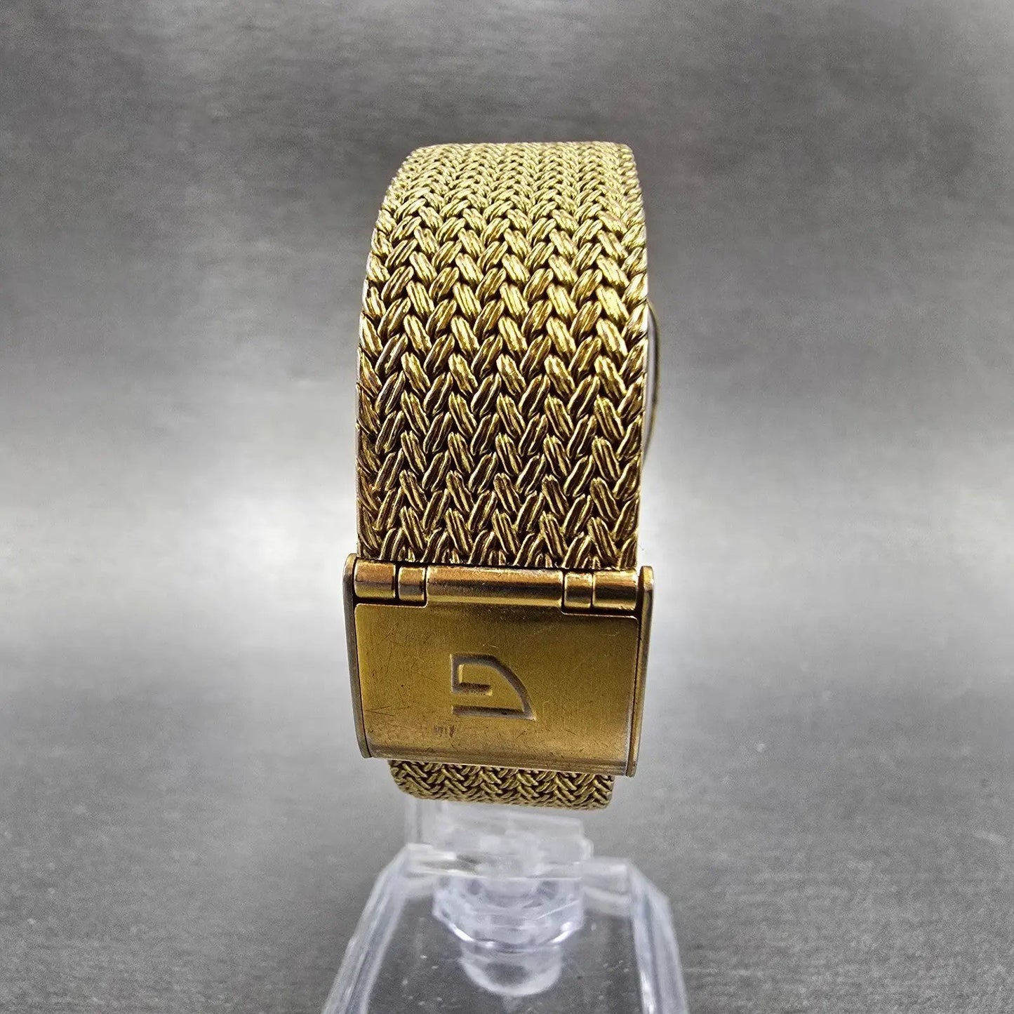 Gruen Tank Watch Men 30mm Gold Dial Gold Tone Rectangle New Battery VTG7