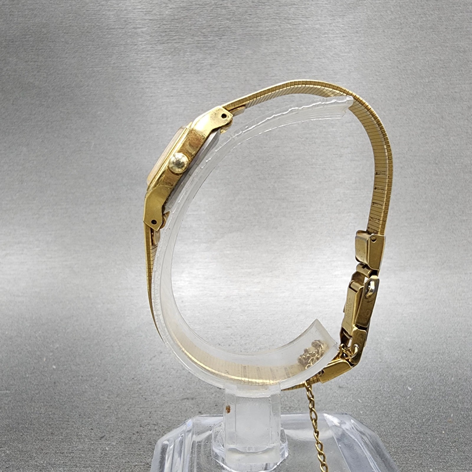 Seiko Watch Women 17mm Cream Dial Gold Tone Rectangle 54215029 New Battery6