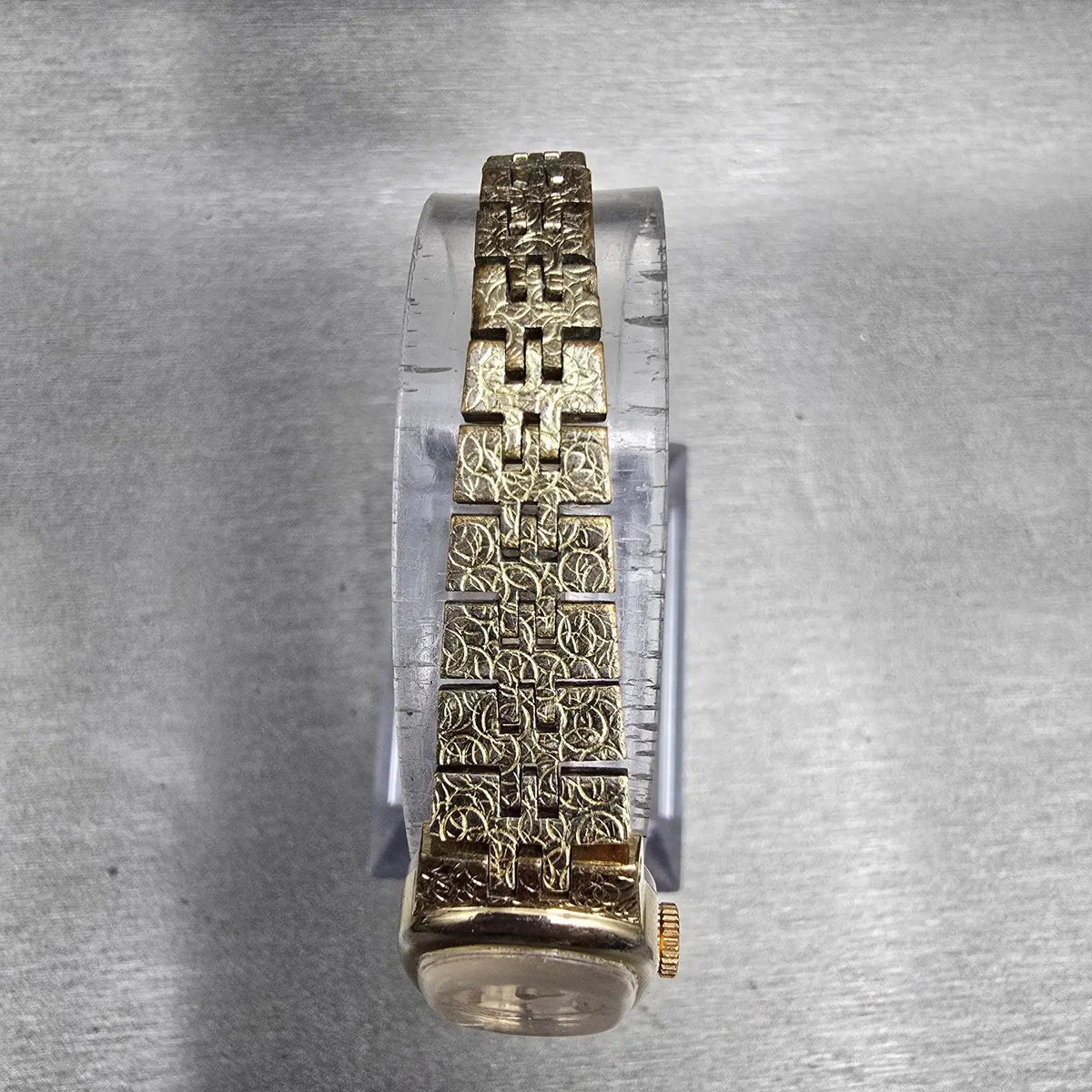Seiko Watch Women 16mm Ivory Dial Gold Tone Oval 11-8309 Manual Wind Works4