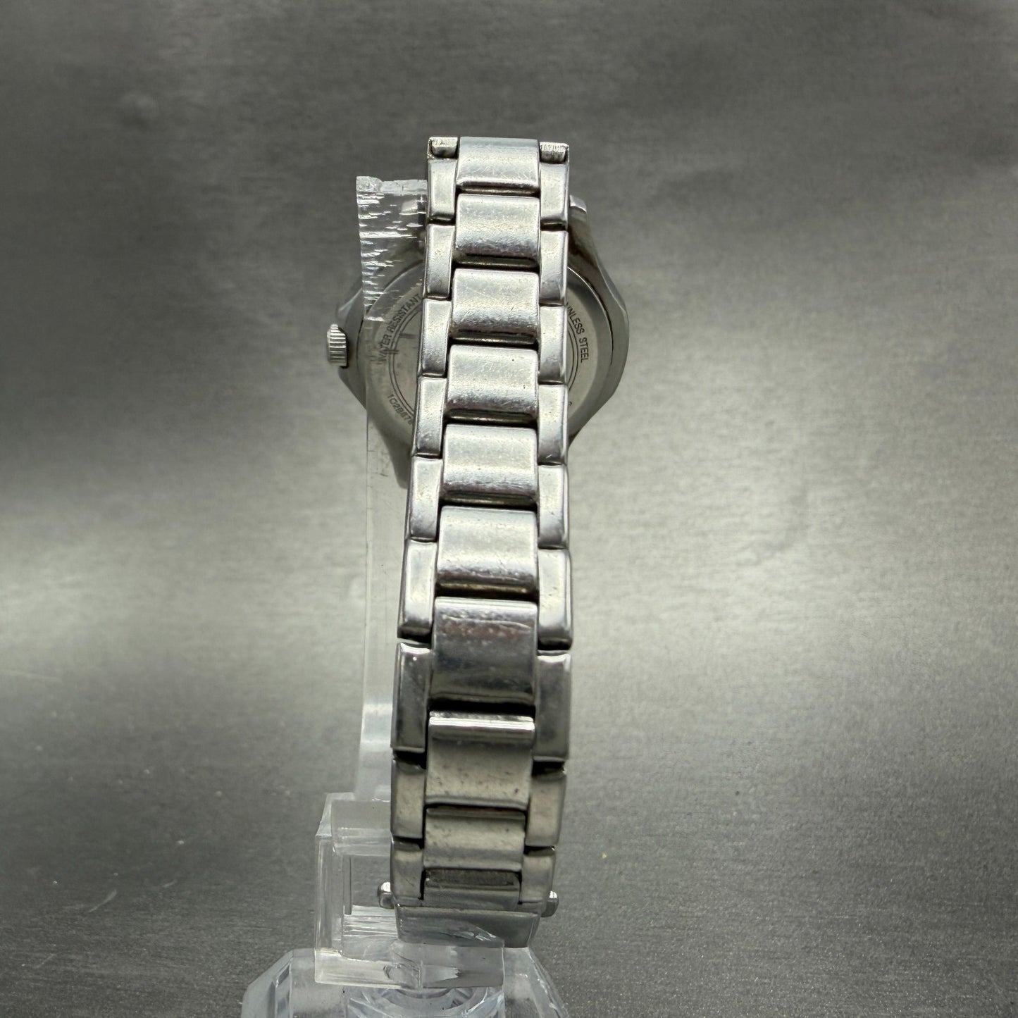 Bulova Dive Watch Women 30mm Black Dial Silver Tone Date 96M161 New Battery7