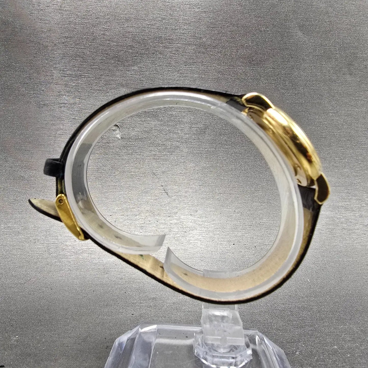 Tissot Carson Watch Women 27mm Gold Dia 18K Gold Case Date T71.3.129.21 New Batt8