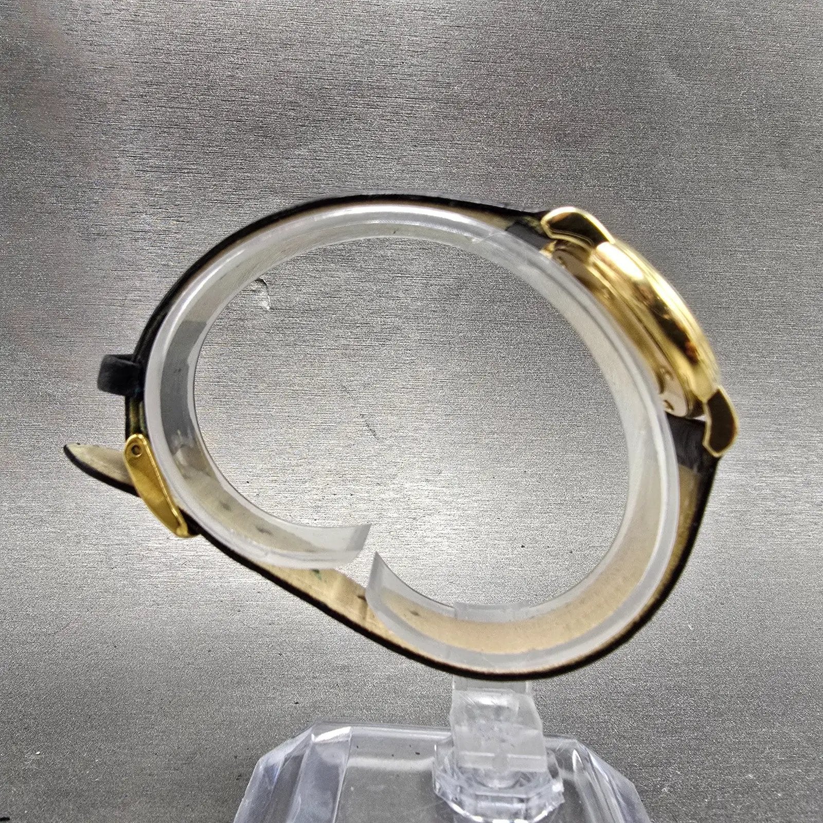 Tissot Carson Watch Women 27mm Gold Dia 18K Gold Case Date T71.3.129.21 New Batt8