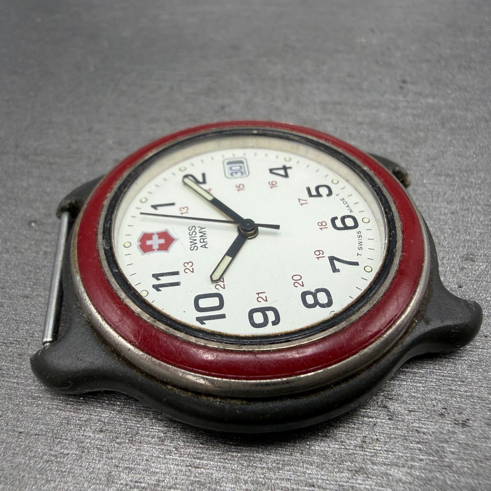 Victorinox Swiss Army Watch Men 39mm White Dial Black Tone Date Round PARTS TYPQ4