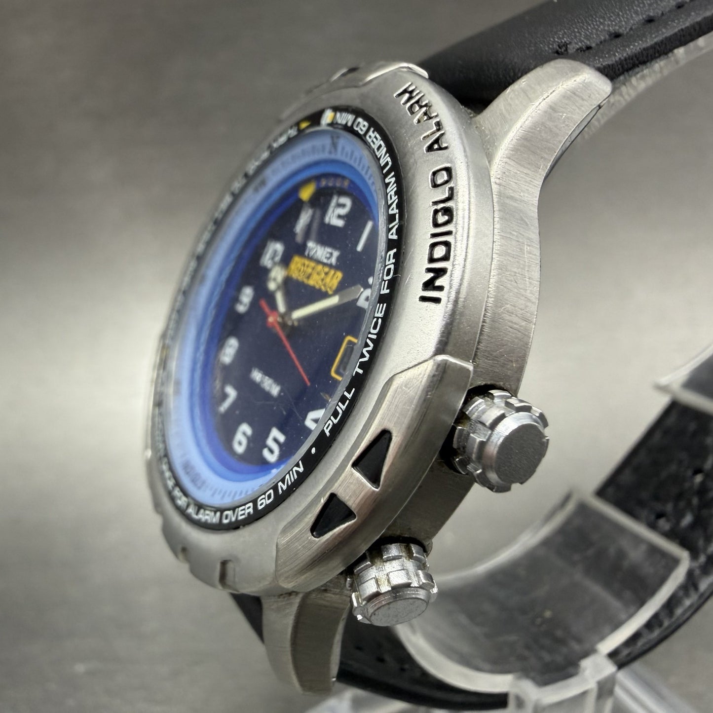 Timex Reef Gear Alarm Watch Men 39mm Blue Dial Silver Tone Date New Battery ABCD2