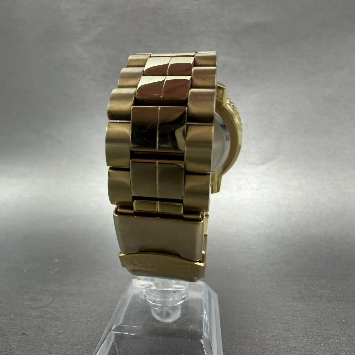 Seiko Flightmaster Chronograph Watch Men 42mm Black Dial Gold Tone Date New Batt7