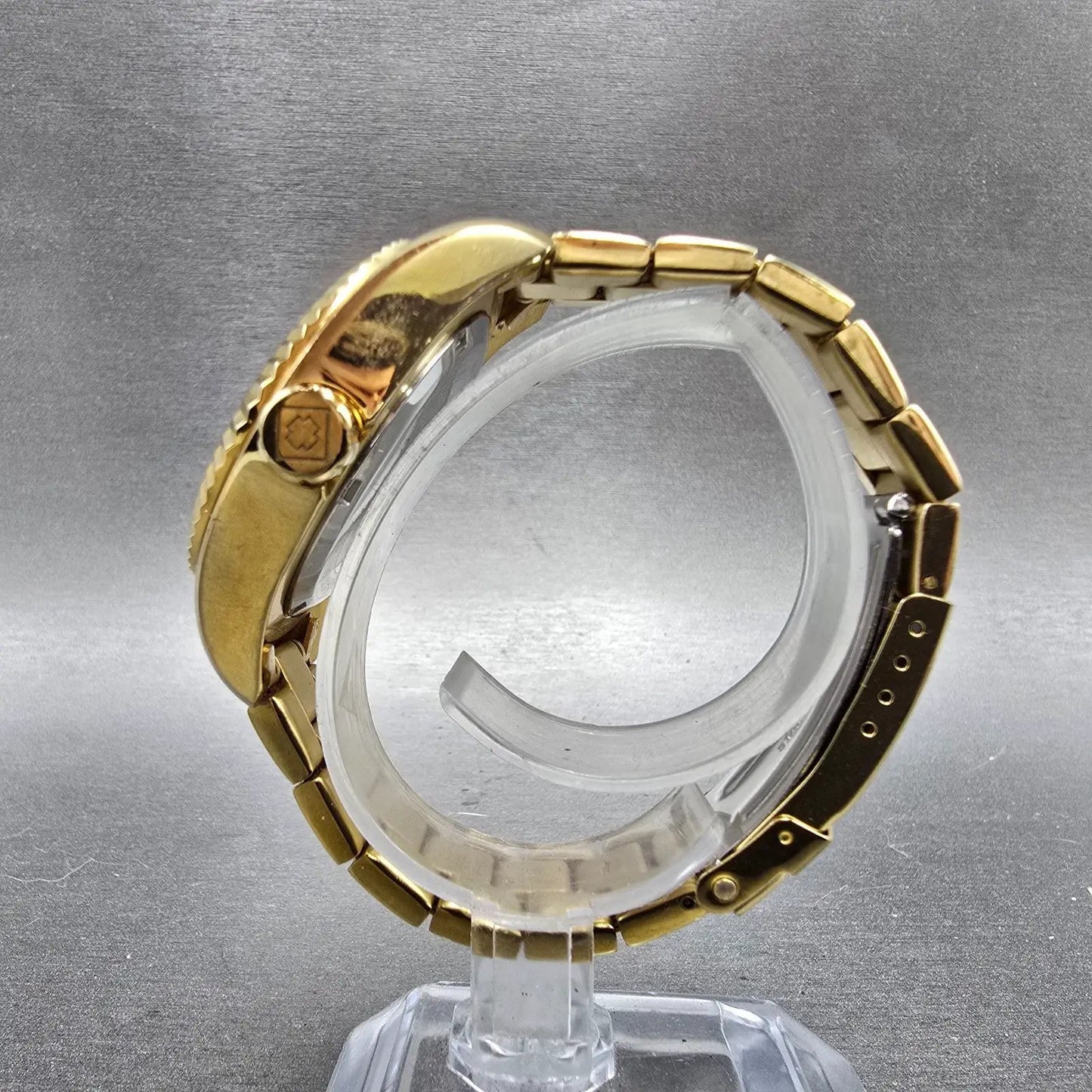 Invicta Specialty Watch Women 38mm MOP Dial Gold Tone Date 20352 New Battery6