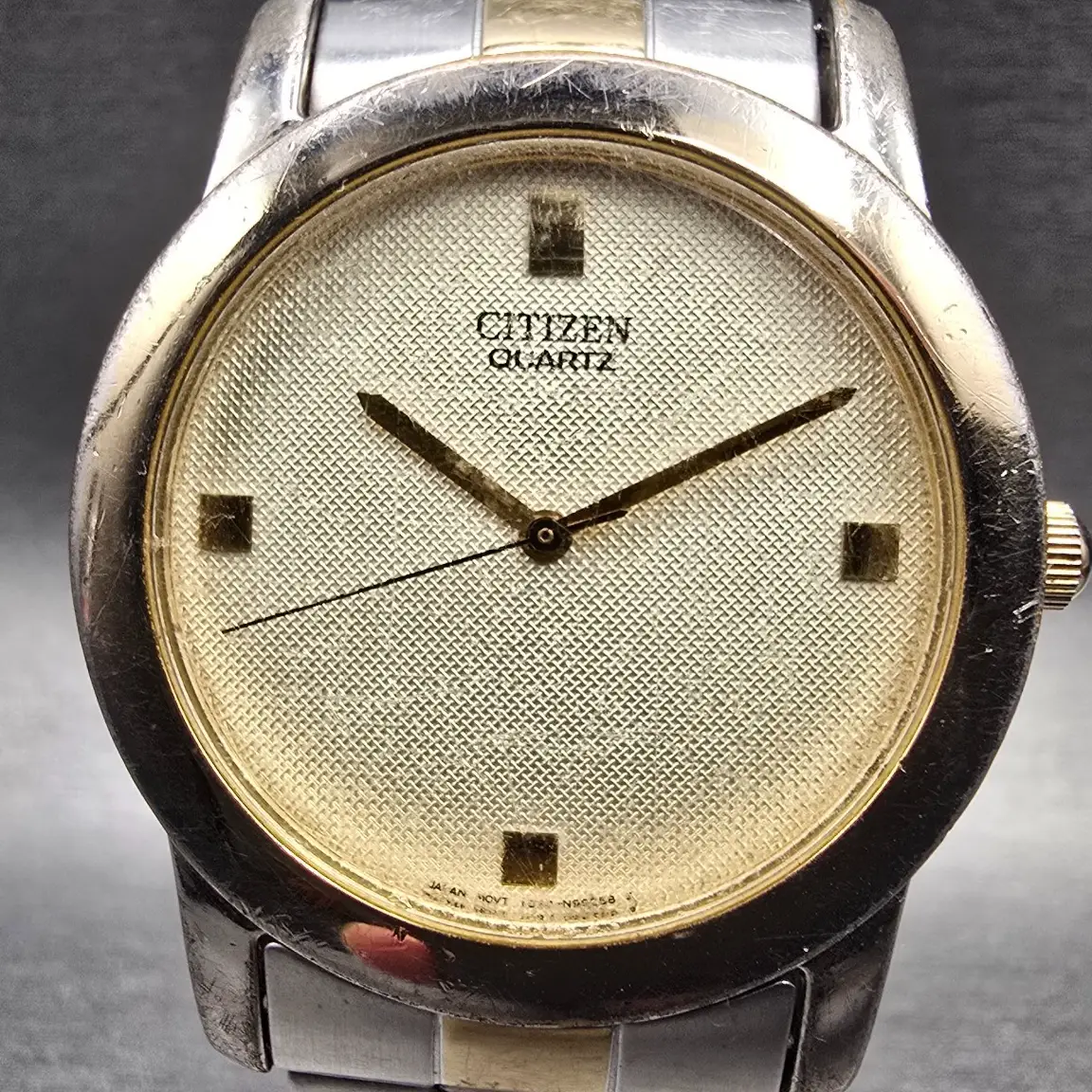 Citizen Watch Men 35mm Champagne Dial Silver Tone Round 1032-S77147 New Battery1