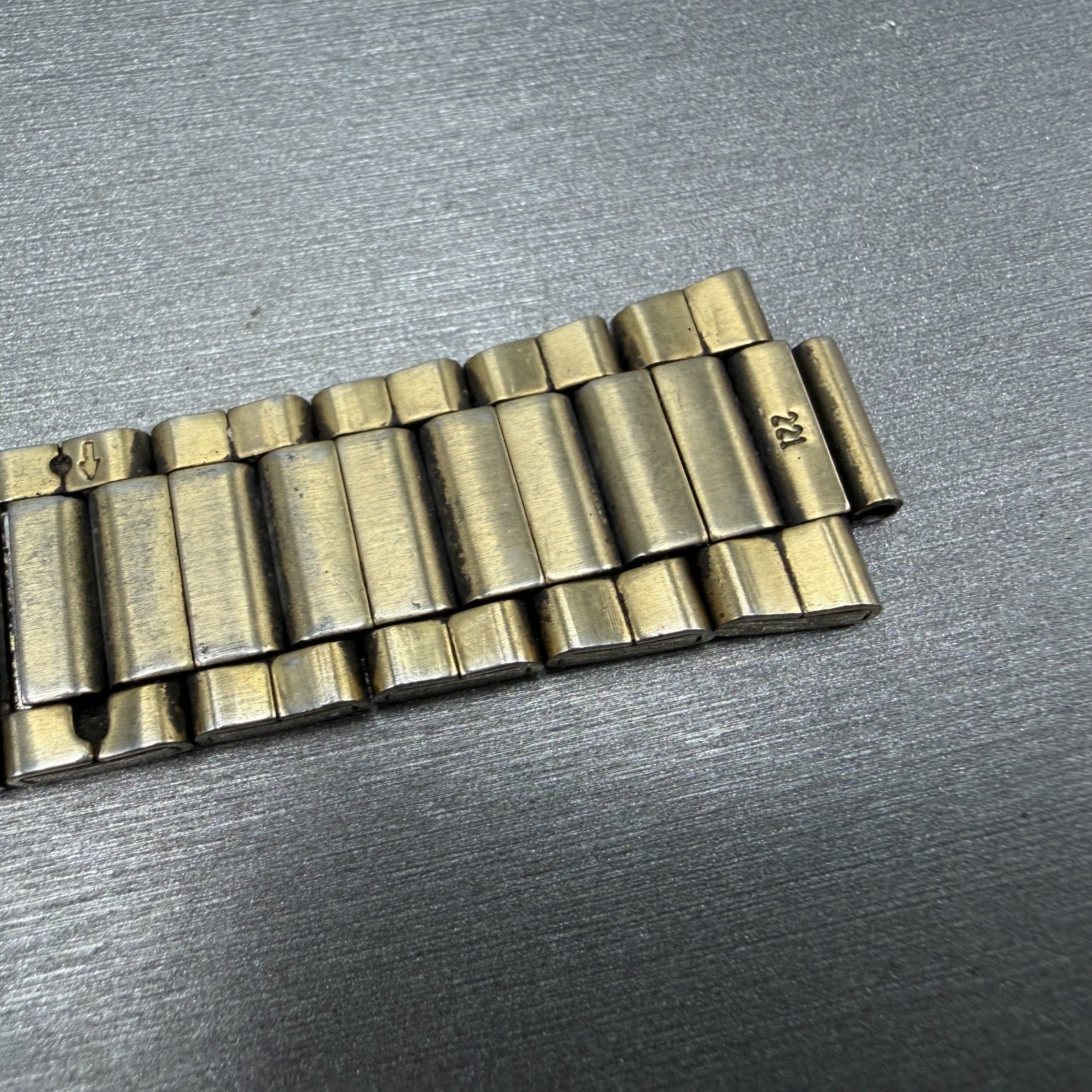 Seiko Bracelet 20mm Stainless Steel Gold Tone Tri Folding Clasp M03N-D-E Japan13
