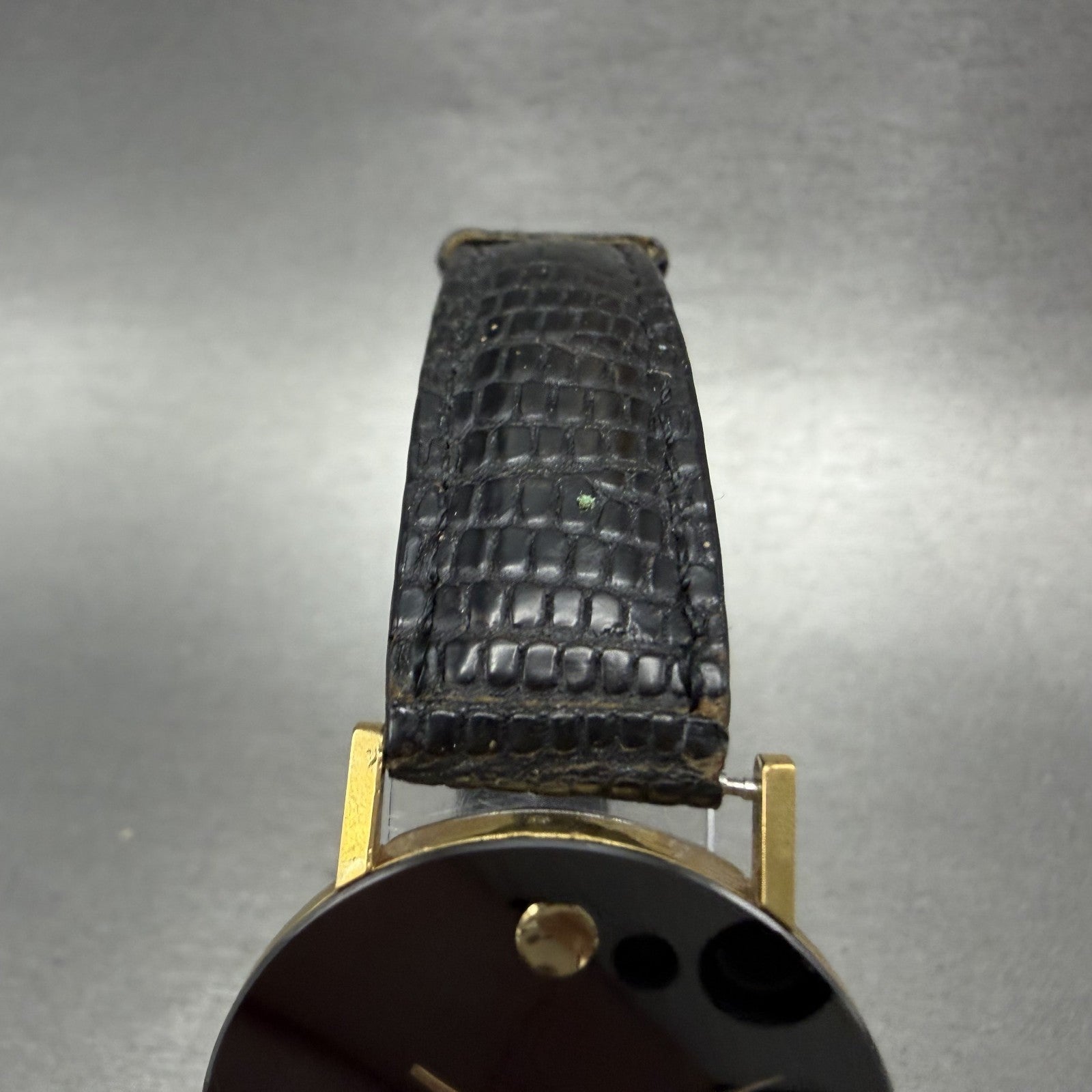 Movado Museum Watch Men 31mm Black Dial Gold Tone Round 8740882 New Battery4