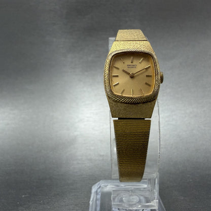 Seiko Watch Women 16mm Champagne Dial Gold Tone Vintage 1400-8359 New Battery5