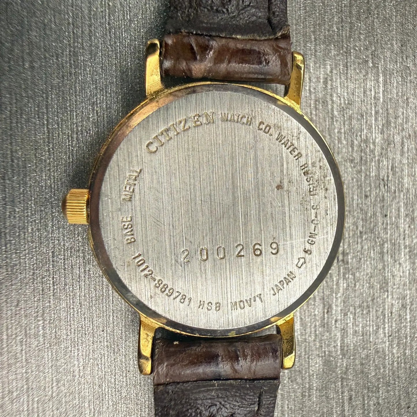 Citizen CQ Watch Women 23mm Gold Dial Gold Tone Date Round 1012-S69781 New Batt10