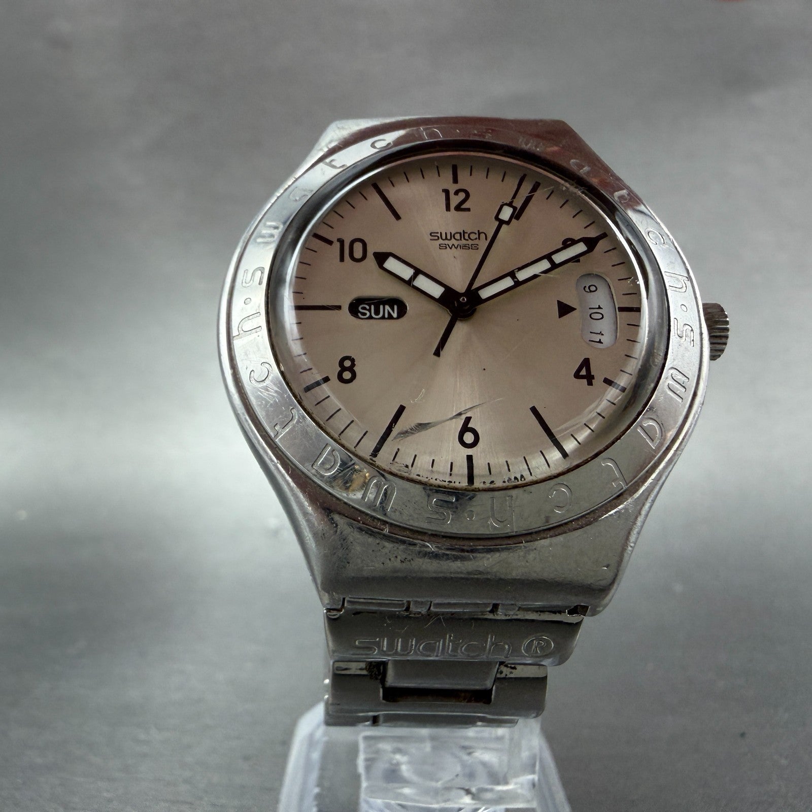 Swatch irony Big Landscape Watch Unisex 37mm White Dial Steel YGS715 New Battery5