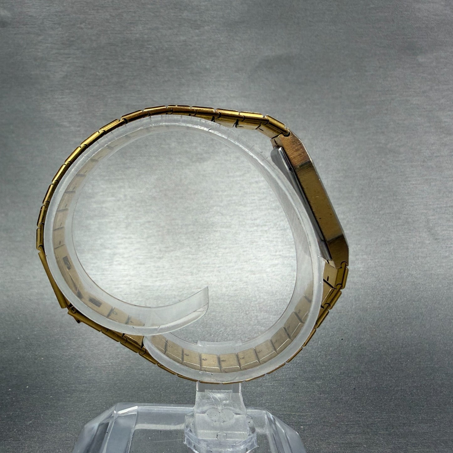 Bulova Watch Women 12mm Black Dial Gold Tone Octagon 92T22 New Battery8