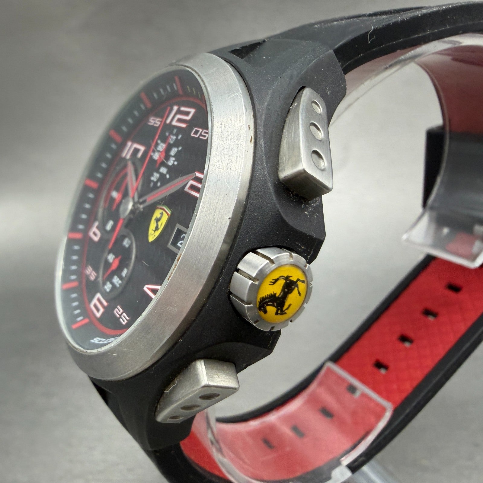 Scuderia Ferrari Chronograph Watch Men 45mm Black Black Tone Date New battery2