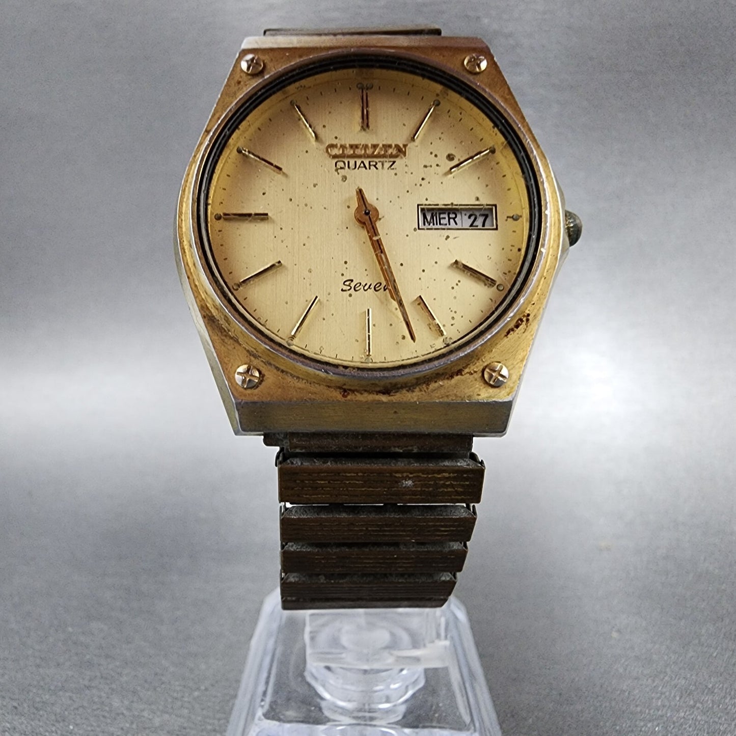Citizen Seven Watch Men 35mm Champange Dial Gold Tone Daydate 1400-282949 PARTS
