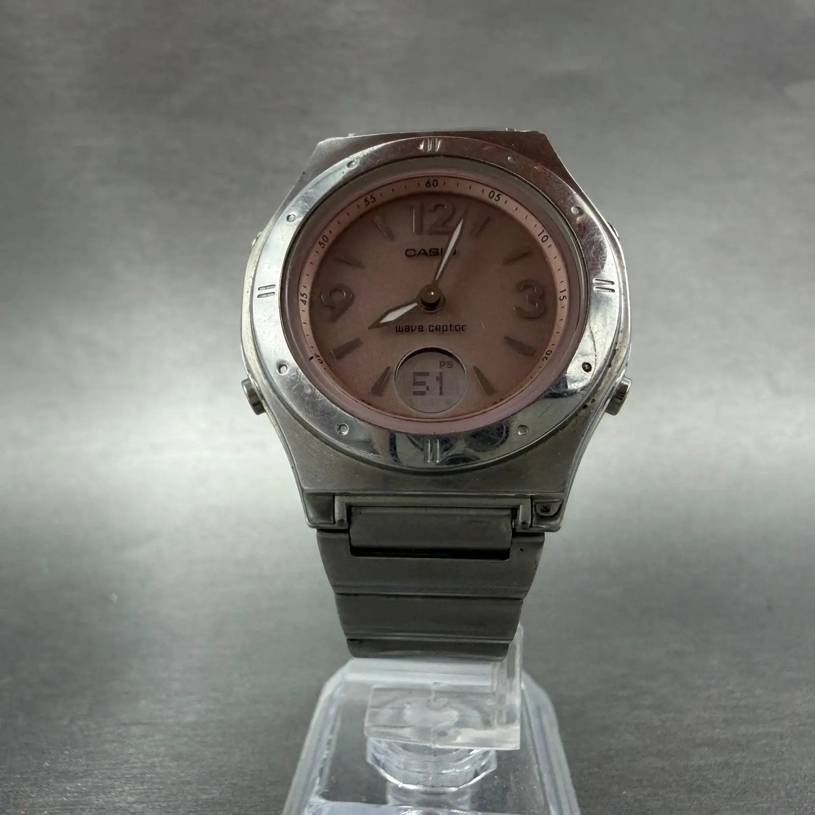 Casio Wave Ceptor Watch Women 34mm Pink Dial Silver Tone Date LWA-M140 New BattA5