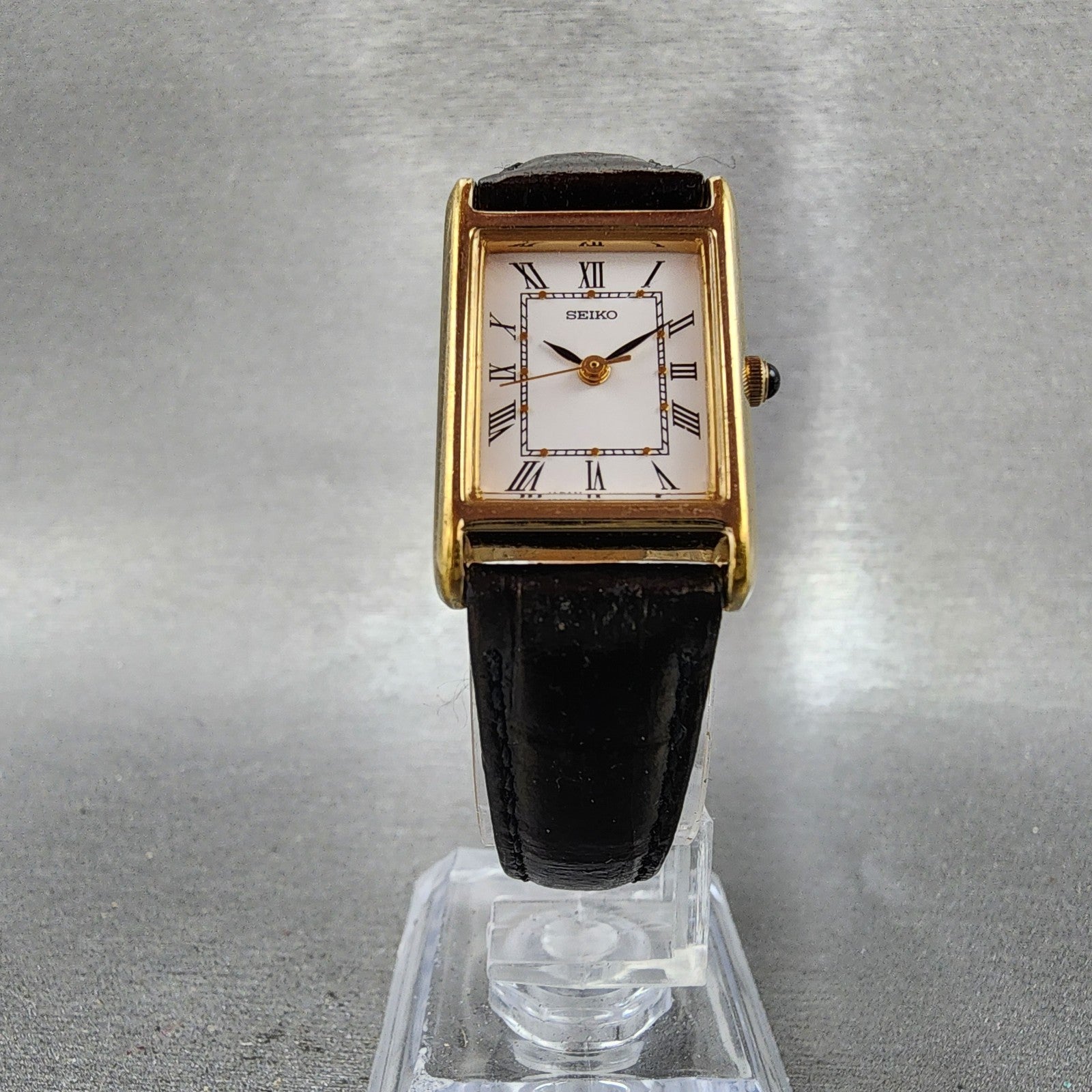 Seiko Tank Watch Women 18mm White Dial Gold Tone Rectangle 1n010lk0 New Battery5