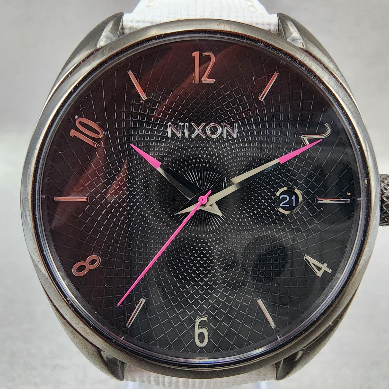 Nixon The Bullet Watch Women 38mm Black Dial Black Tone Date Round New Battery1